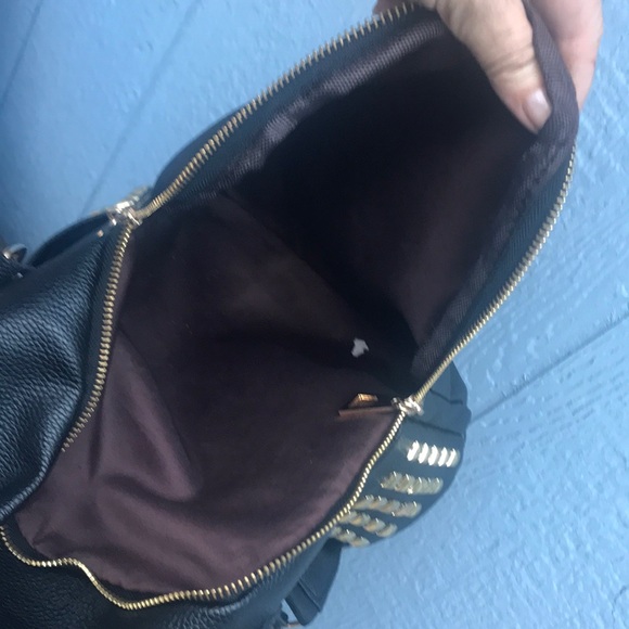 Backpack 🎒 - Picture 5 of 8